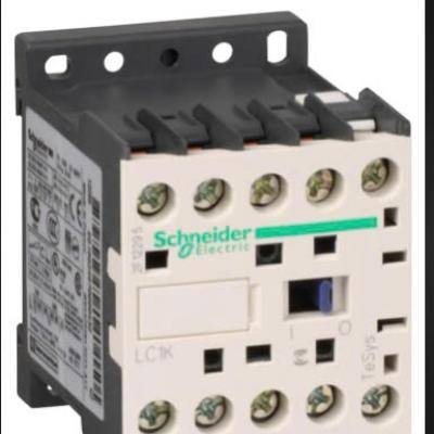 Khởi động từ Schneider LC1K0610M7